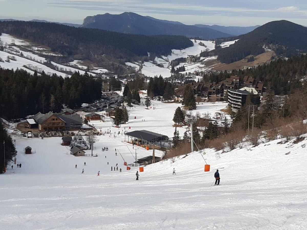 Appartement lumineux aux pieds des pistes Saint-François-Longchamp Extérieur photo